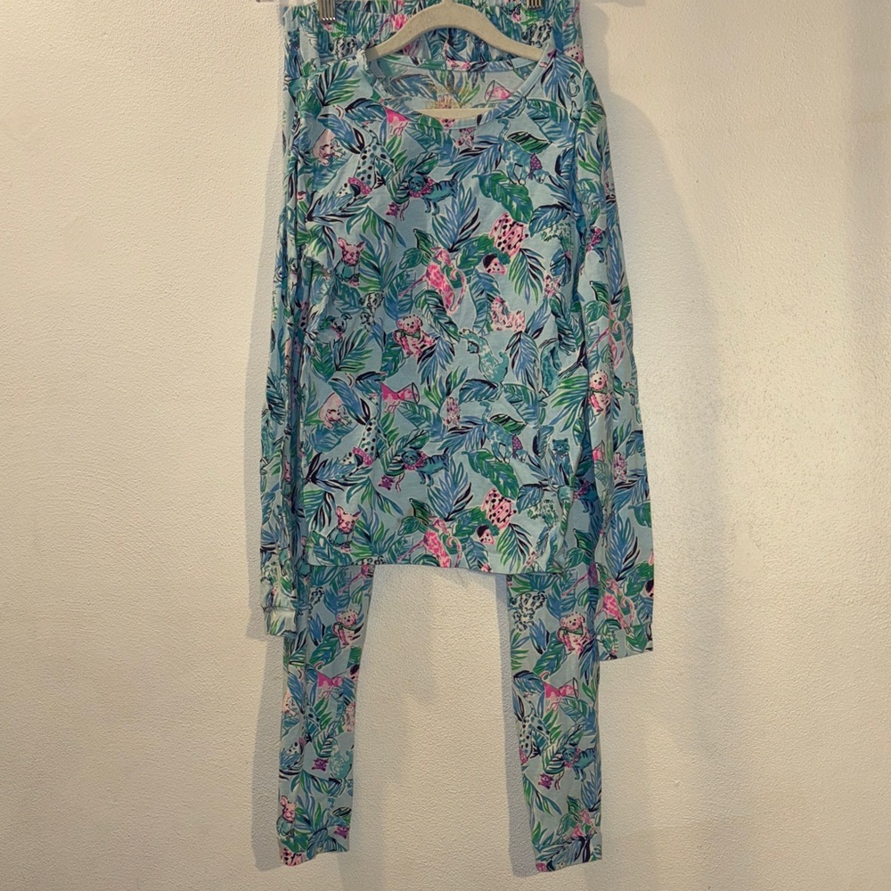 Lilly Pulitzer girls size 14 Sammy pajama set in barking up a palm tree print